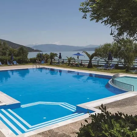 Aliki Villa